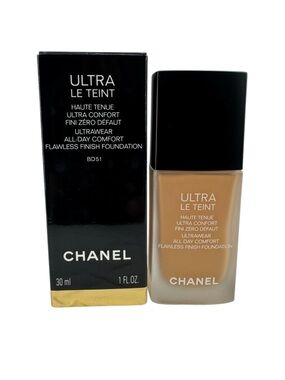 CHANEL Ultra Le Teint Ultrawear All-Day Comfort Flawless Finish Foundation BD51
